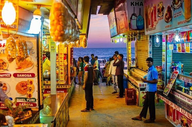 Full-Day Food Tour of Mumbai with Spice Bazaar Visit - South Mumbai by Train, Plus a Look at How Dabbawallas Work