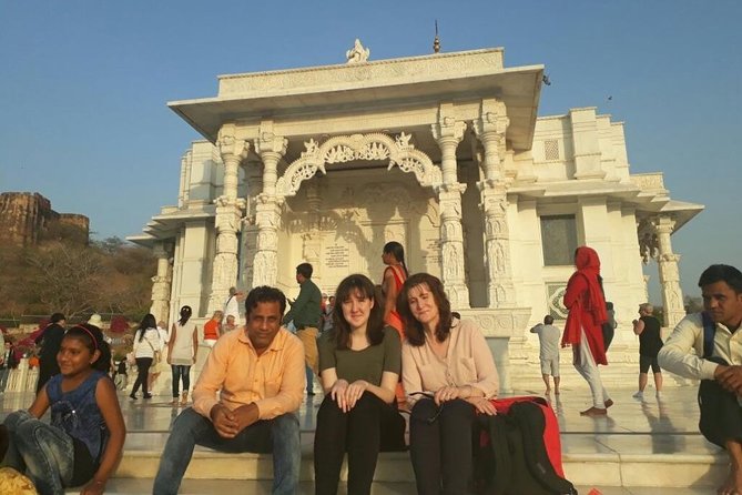 Full-Day Jaipur City Sightseeing Private Tour - Stop 1: Amer, plus how to use that 3-hour block
