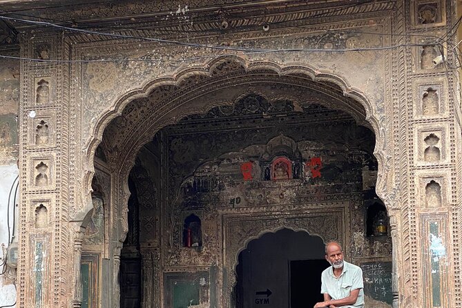 Full-day Jaipur Private Sightseeing Tour by Car with Guide - Price and value: what $75.88 covers