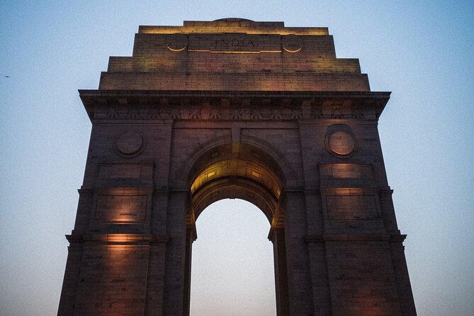 Full-Day New and Old Delhi Private Car Tour with Pick Up - Swaminarayan Akshardham and Raj Ghat for meaning and contrast