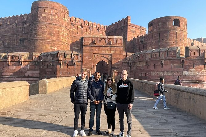 Full Day Private Taj Mahal Tour by Superfast Train from Delhi - Courtyard Agra buffet lunch: the real reset point
