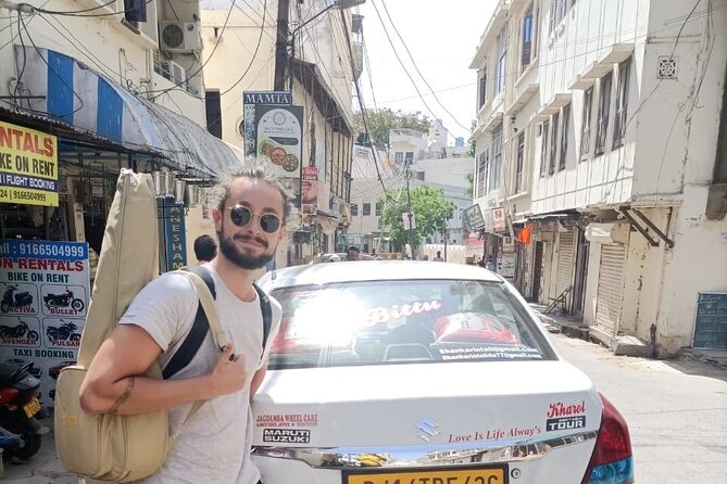 Full-Day Private Udaipur Sightseeing Tour with optional Guide - Crystal Gallery and Fateh Sagar Lake: quirky fun plus calm water time