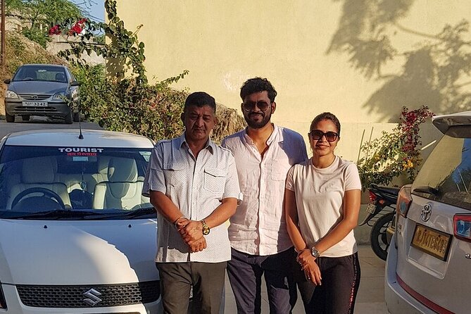 Full-Day Private Udaipur Sightseeing Tour with optional Guide - How the optional local guide changes the whole day