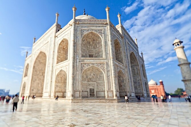 Full Day Taj Mahal, Agra Fort & Baby Taj Tour from Delhi by Car - Guides, Photo Help, and the Comfort of Knowing What to Do