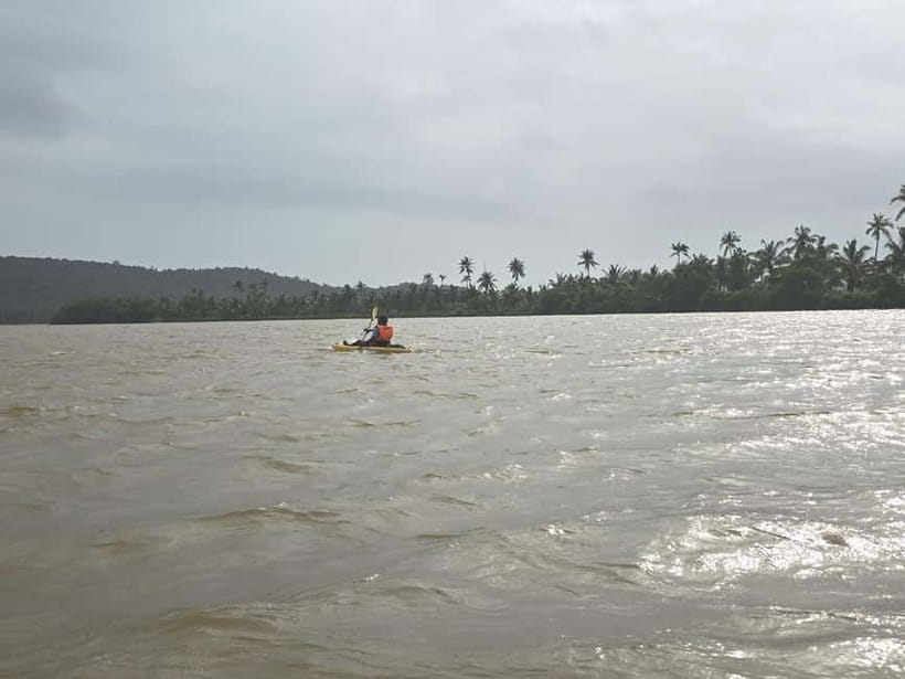 Goa: Backwater Kayaking Tour - Sunset Over the River: When Conditions Align