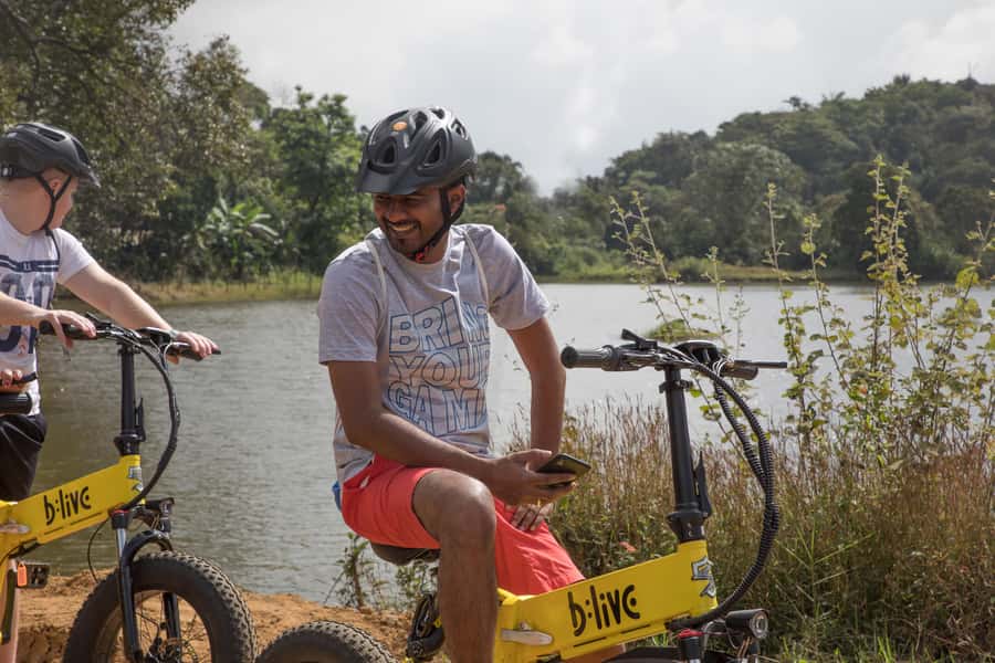 Goa: Old Goa and Divar Island E-Bike Tour with Snacks - Ferry across the Mandovi River to Divar Island