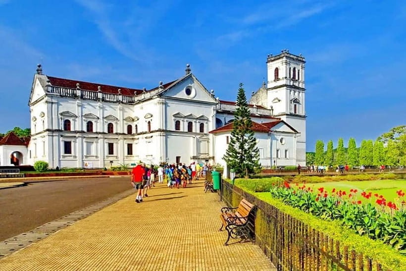 Goa Shore Excursions: Highlights of Goa - Old Goa Churches: Bom Jesus, Se Cathedral, and St Cajetan