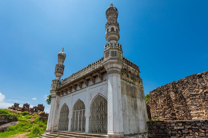 Golconda Heritage Half Day Guided Private Tour - Guide Quality: The Difference Between Seeing and Understanding