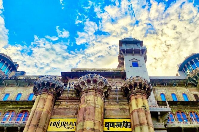 Guide francophone à varanasi - Rakesh - Manikarnika and the ceremonies explained with care
