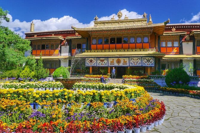 Guided 6 hrs Dharamshala's Tibetan monasteries & Nunnery tour - Nechung Monastery and the Nechung Oracle connection