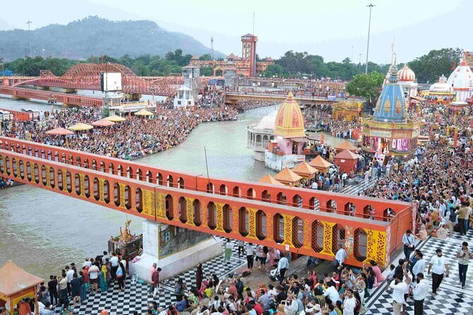 Guided Haridwar Walk with Ghats & Evening Ganga Aarti - Har Ki Pauri, Passing Through the Market to the River Steps