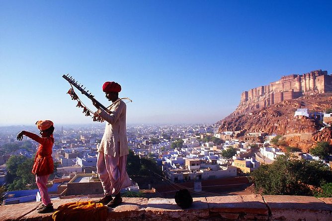 Guided Jodhpur City Tour With Lunch & Entry Including Pick & Drop - Downtown free time: street life, photos, and choosing your own pace