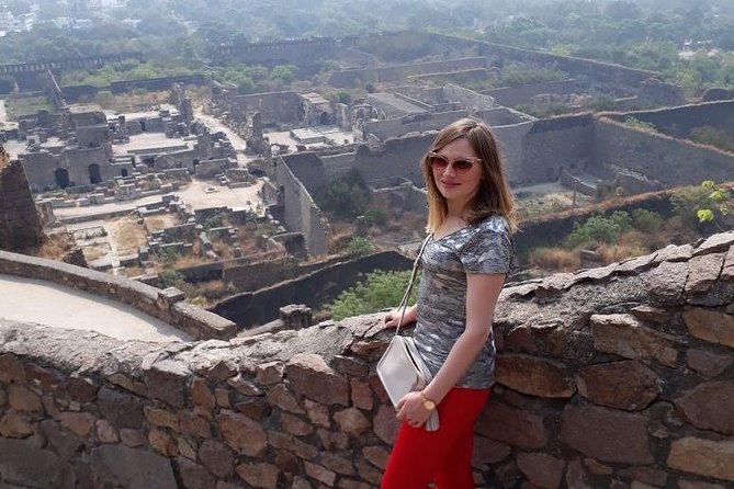 Half day Hyderabad tour to Golkonda fort & Qutub Shahi tombs in private car - Private Car Pickup That Actually Saves Time