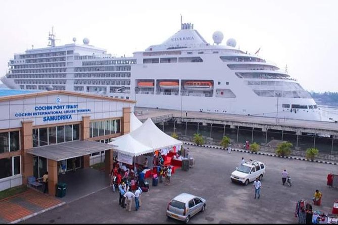 Half-Day Private Taxi Tour in Kochi - Getting picked up at Cochin Port, Willingdon Island