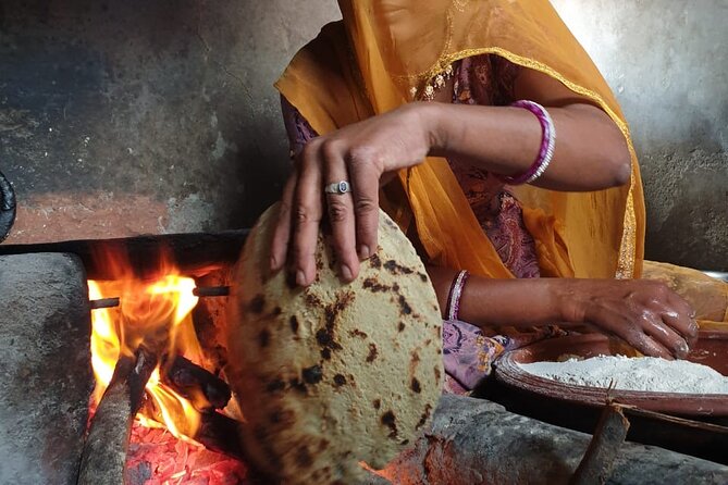 Half Day Village Safari - Lunch with a local family, chai, and water that keep you comfortable