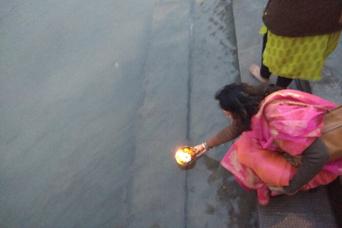 Haridwar Tanga Tour: Visit -Temples, Ashrams, Ghats & Ganga Aarti - Daksh Mahadev Temple in Kankhal: Shiva, Shakti, and the Sati story