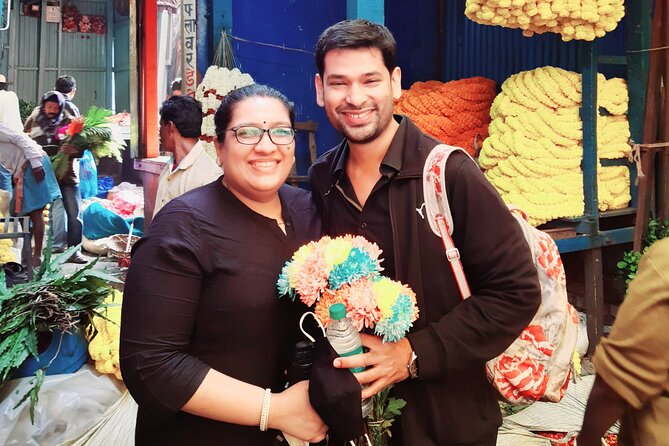 Hello Calcutta Walk Tour - Malik Ghat Flower Market, photos are the easy part