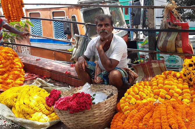 Hello Calcutta Walk Tour - College Street Book Market and Boi Para, the city’s reading lane