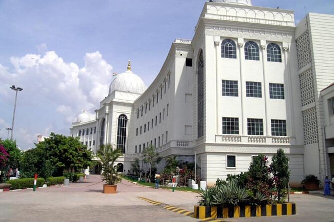 Heritage & Cultural Walk of Hyderabad (2 Hours Guided Walking Tour) - Why walking Hyderabad’s Old City is worth it