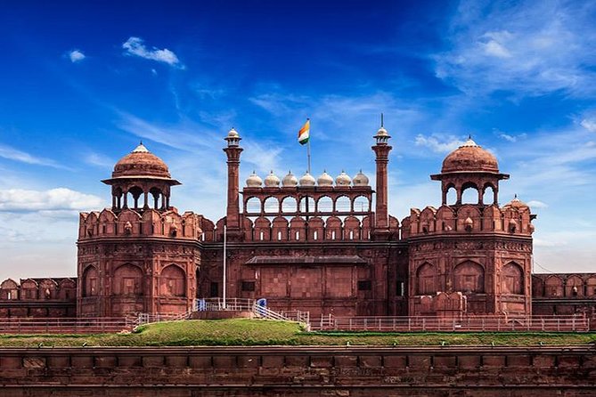Heritage Tour in Delhi - Qutub Minar: UNESCO tower views plus a short visit window