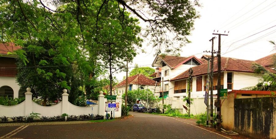 Highlights of Cochin: Group Tour from Cochin Port - St. Francis Church and Vasco da Gama’s burial connection