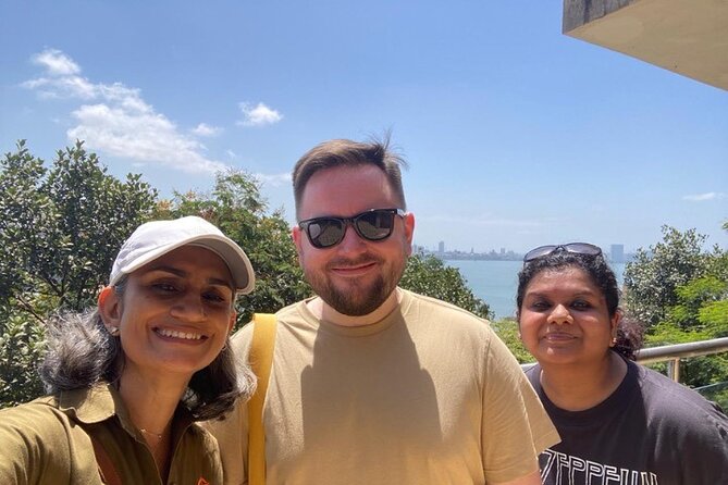 Highlights of South Mumbai Guided Private Tour in AC Vehicle - Your 4-Hour Route Through South Mumbai, Stop by Stop