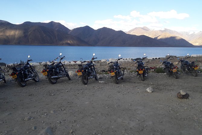 Himalayas Motorcycle Escapades - Day 3 over Rohtang Pass toward Keylong: your first big altitude jump