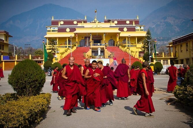 Historical Tour including Unesco Kangra fort & Rock cut temple from Dharamshala - Bajreshwari Devi Temple: Sati, Shiva, and a local legend