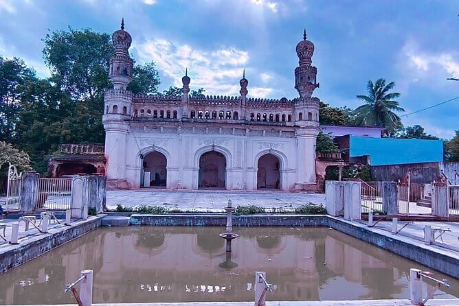 Hyderabad Highlights Guided City Tour and Chai Experience - Key Highlights You’ll Feel on This Tour