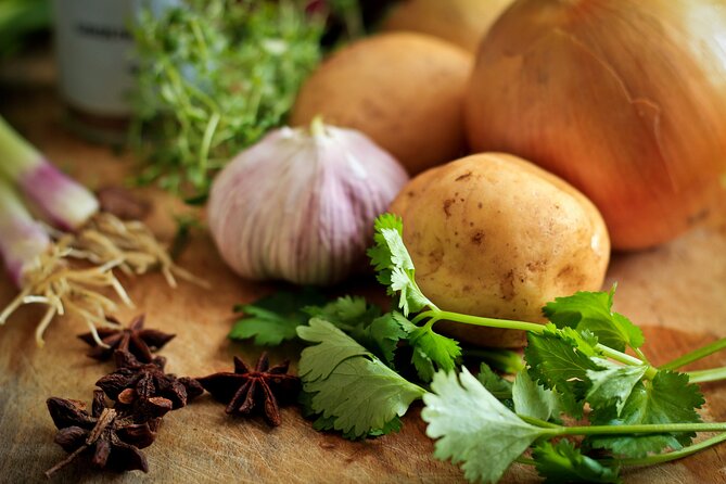 Indian Traditional Hands On Cooking Classes with local Family - Quick take