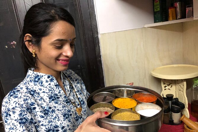 Interactive Cooking Class with a Local Family in Jaipur - Key points you will care about