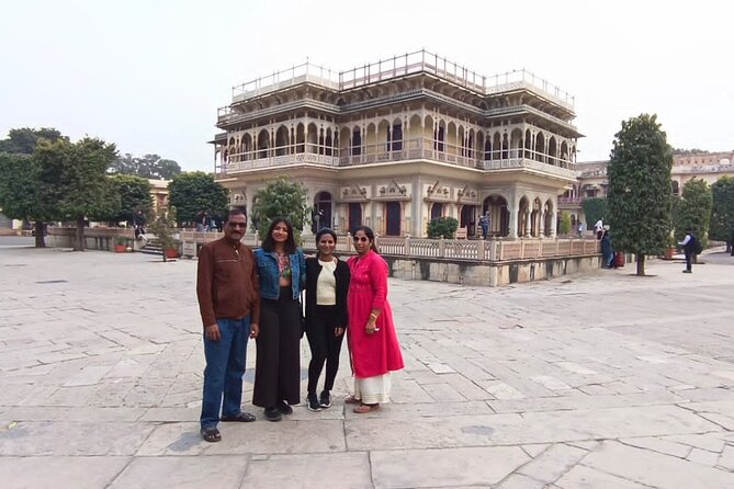Jaipur 02 Days Private Tour with Vehicle+Professional Chauffeur - The chauffeur advantage: stress-free timing, clean rides, and help with logistics