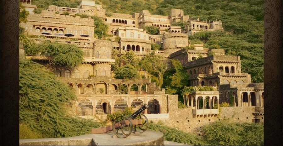 Jaipur: Chand Baori & Bhangarh Fort tour - All Inclusive - Should you book this Jaipur Chand Baori and Bhangarh tour?
