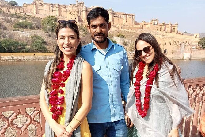 Jaipur City Highlights Tour by AC Car with Hotel Pickup - Hotel Or Airport Pickup at 7:00 pm, Done the Easy Way