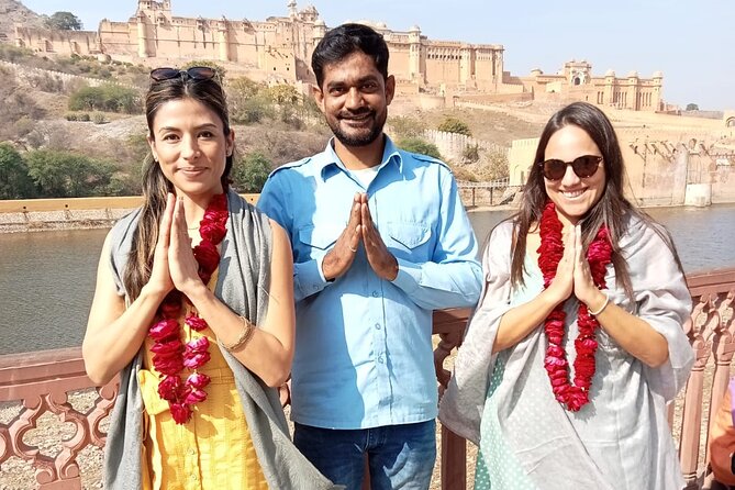 Jaipur City Highlights Tour by AC Car with Hotel Pickup - Sanitized AC Comfort, Plus Bottled Water to Keep Things Simple