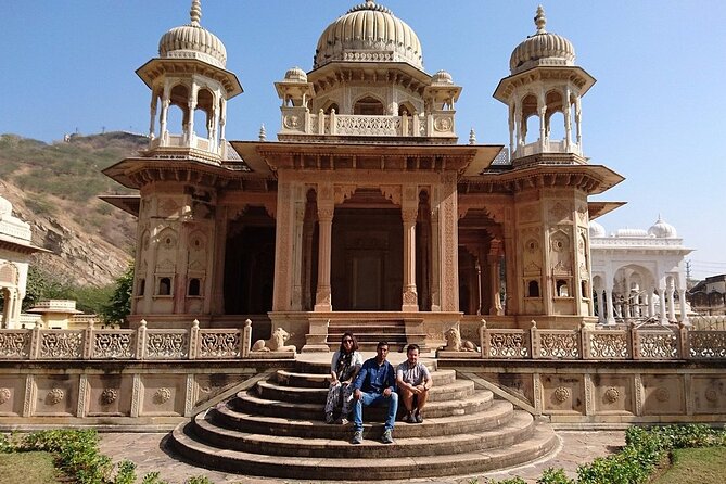 Jaipur City Tour with a Licensed Guide - City Palace: Courtyards, Gardens, and a Lot to See in Two Hours