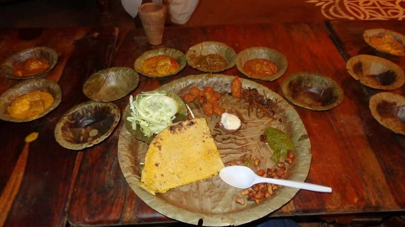 Jaipur: Cultural Evening Tour & Dinner at Chokhi Dhani - The Rajasthani vegetarian buffet: dal baati churma and more