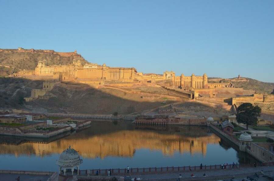 Jaipur : Cultural & History Tour With Private Guide - Gaitor cenotaphs: quieter royal memory between landmarks