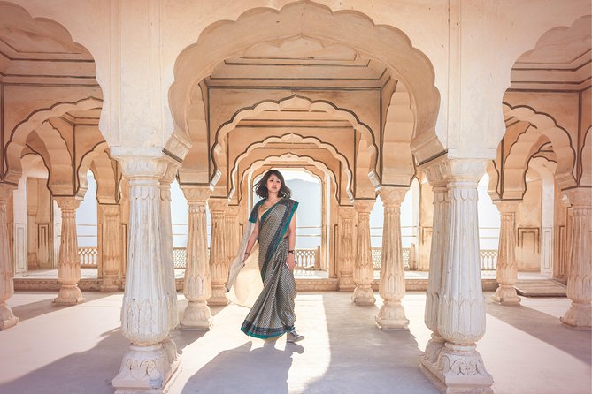 Jaipur Day Trip from Delhi by Car or Train – All Inclusive - City Palace of Jaipur: where architecture explains power