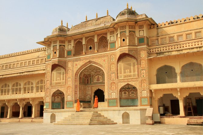 Jaipur Day Trip from Delhi by Car or Train – All Inclusive - Hawa Mahal: photographing the Pink City, with context that beats selfies