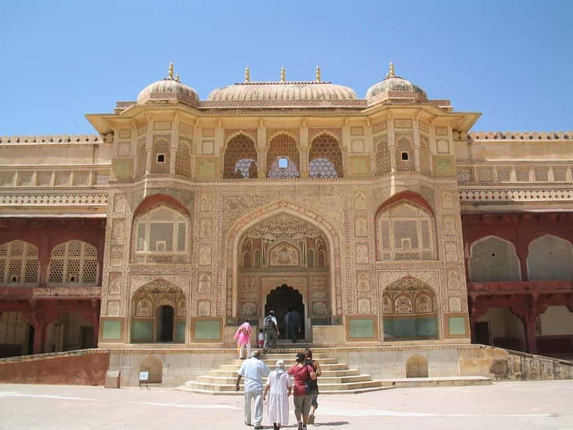 Jaipur: Explore Amber, Jaigarh & Nahargarh Fort with Sunset - Jal Mahal photo time: the Water Palace framed by Man Sagar Lake