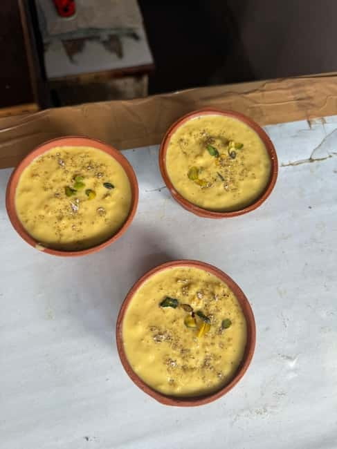Jaipur Food Walk l Eat Just Like Locals - Savory Stars You’ll Likely Taste: Samosa, Mirchi, and Paneer
