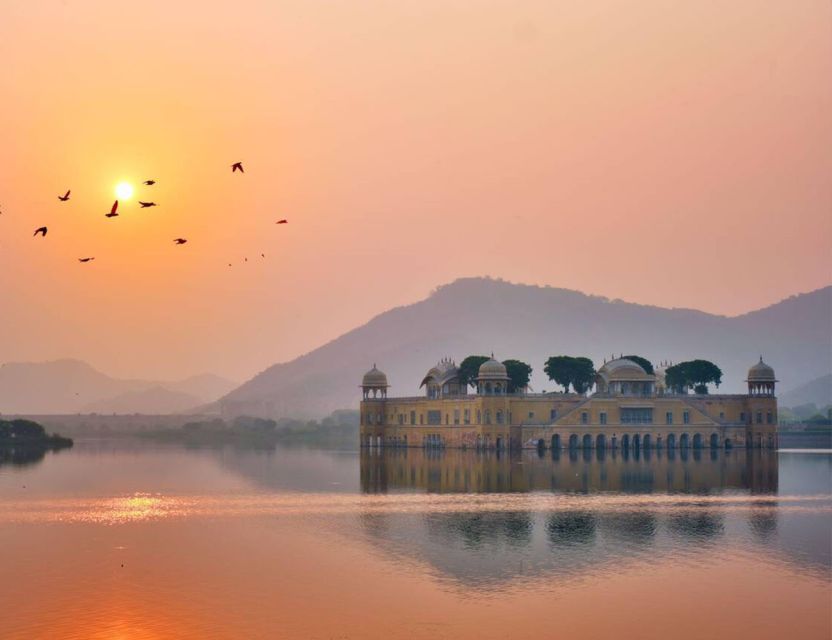 Jaipur: Full Day Sightseeing Tour By Car & Local Tour Guide - Jantar Mantar: the astronomy part you can actually enjoy