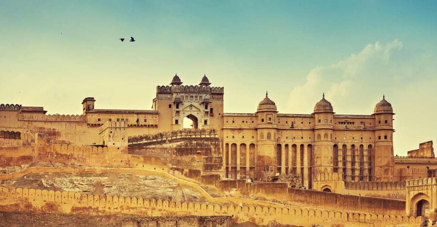 Jaipur: Full Day Sightseeing Tour By Car & Local Tour Guide - Panna Meena ka Kund: the stepwell stop that surprises people