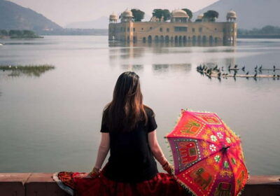 Full-Day Sightseeing Tour with Guide and Lunch
