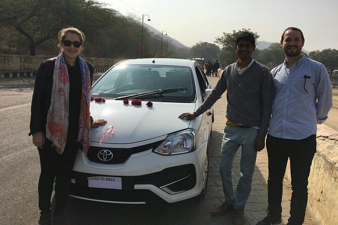 Jaipur Full-Day Tour by Car with Govt Guide - The private AC car role in a Pink City day