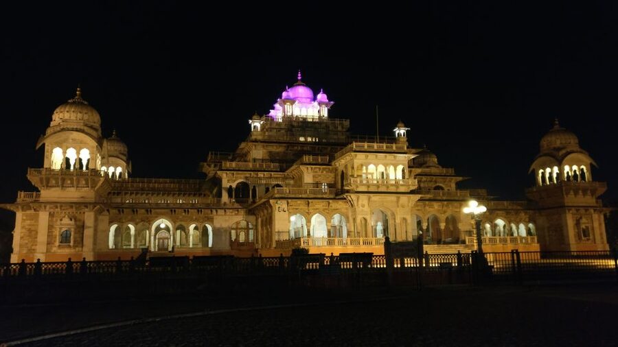 Jaipur: Guided Evening Walking Tour with a Local - Ambedkar Circle Fountain, Recycled Materials, and an Included Chai Stop