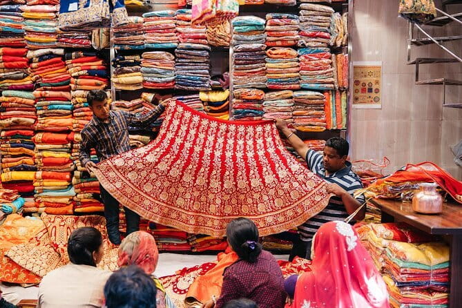 Jaipur Heritage and Old Market Shopping Tour - Chandpole Bazaar and Khazane Walon Ka Rasta: Where Shopping Feels Like Street Culture