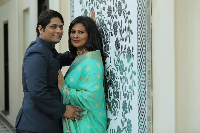 Jaipur Instagram Photoshoot By Local Professionals - Stop 1: Hawa Mahal shots with the Palace of Winds vibe