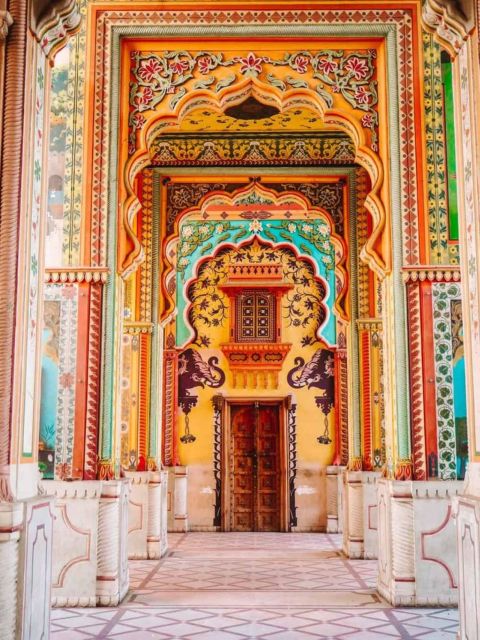 Jaipur: Instagram Tour of The Top Photography Spots - Jantar Mantar and City Palace: When Royal Power Looks Like Science